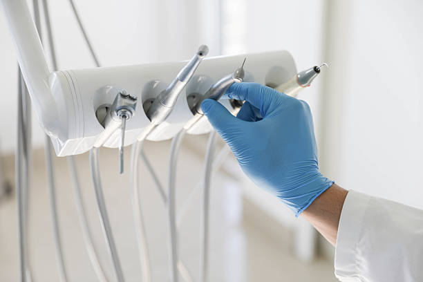 Professional Dental Crowns And Bridges technician working in Arlington, OH